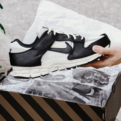 Nike Zoom Vomero 5 Timeless Panda Dunk