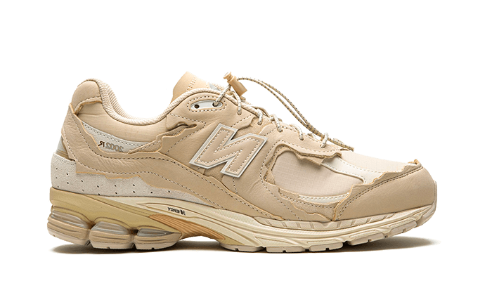 New Balance 2002R Protection Pack Sandstone Turtledove