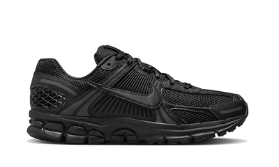 Nike Vomero 5 Triple Black