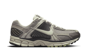Nike Zoom Vomero 5 Cobblestone