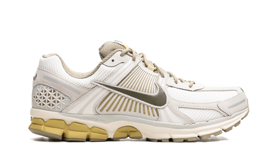 Nike Zoom Vomero 5 Light Bone Medium Olive